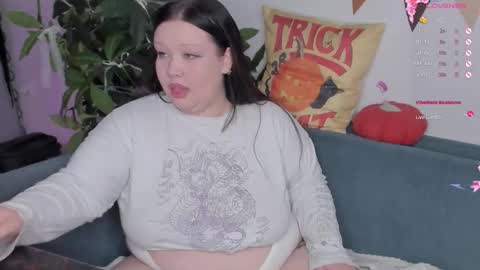 Lily online show from October 2025 09:28:01 AM