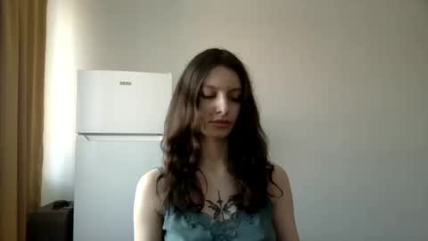 lilycandy_ online show from February 2025 01:17:02 PM