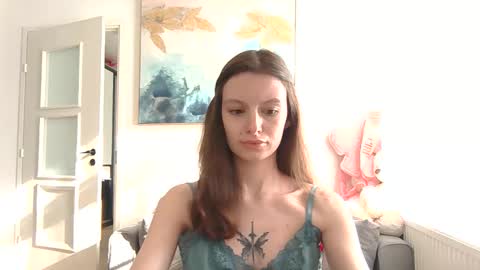 lilycandy_ online show from April 2026 02:34:01 PM