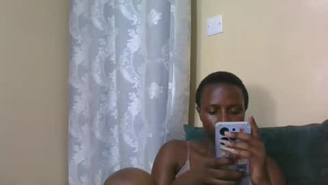 lilycute19 online show from February 2026 01:16:01 PM