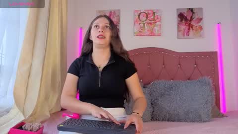 Lily online show from October 2025 12:46:01 PM