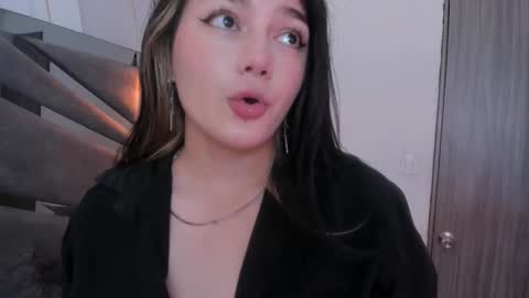 lilyh_zulu online show from November 2025 03:37:02 AM