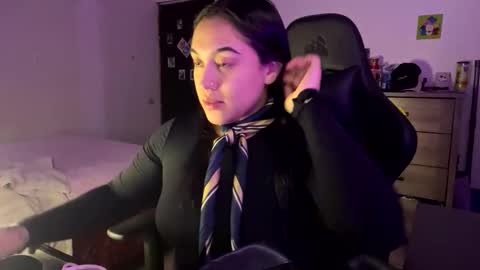 Lily online show from June 2026 11:07:01 PM
