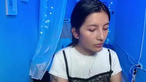 lilymoon_018 online show from June 2026 01:16:02 PM