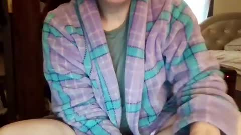 lilypad1981 online show from November 2025 01:01:02 PM