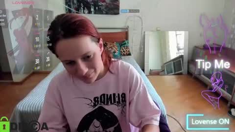 Snapshot of lilyviolet7 chatting on July 2026 10:21:02 AM Hi Im Lily online show from July 2026 10:21:02 AM