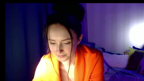 LilyXSky online show from December 2024 12:59:02 PM