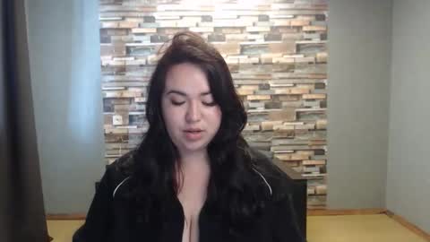 Snapshot of limalagris chatting on May 2026 06:43:02 AM busty princess online show from May 2026 06:43:02 AM