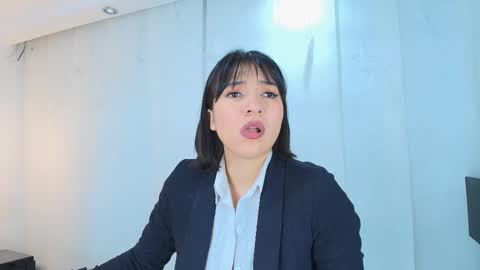  Lina Bedoya  online show from September 2025 11:44:02 AM