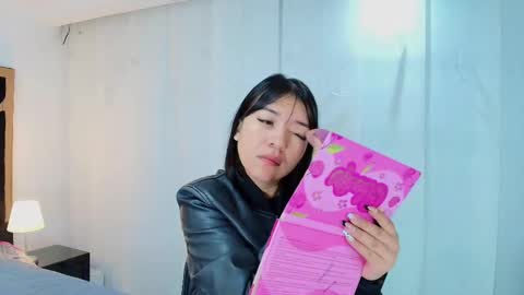  Lina Bedoya  online show from October 2025 11:39:01 AM