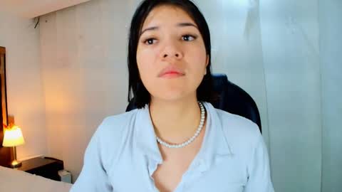  Lina Bedoya  online show from January 2026 11:38:02 AM