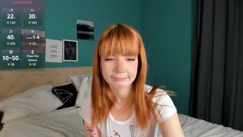 Lina blueeyed    GMT3 1100-1700 Mon Wed Thu Sat Sun online show from October 2025 09:17:01 AM