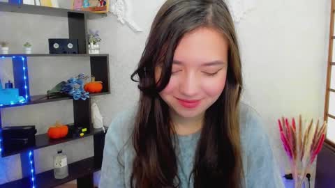 Lina online show from December 2024 02:09:01 AM