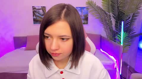 Lina online show from February 2025 01:41:02 AM