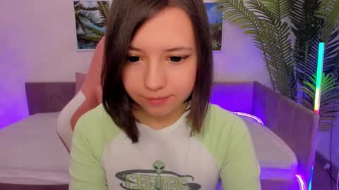 Lina online show from March 2025 05:03:02 AM