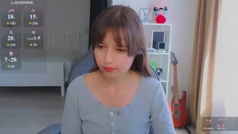 Snapshot of lina_brownie chatting on July 2026 09:15:01 AM Lina online show from July 2026 09:15:01 AM