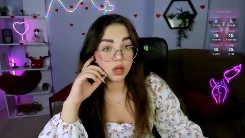 lina_fox12 online show from May 2026 12:13:01 PM