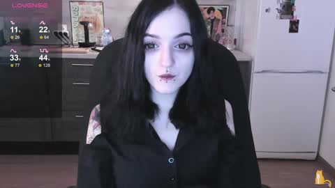 Lina 3  1715622743 online show from November 2025 07:52:02 AM