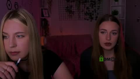 linaa_dolly online show from May 2026 07:42:01 PM