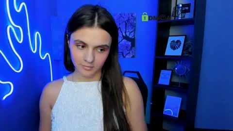 linaa_dolly online show from June 2026 02:23:01 PM