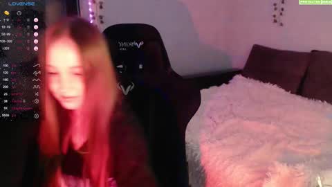 Snapshot of linaandliam chatting on February 2026 07:15:01 AM linaandliam online show from February 2026 07:15:01 AM