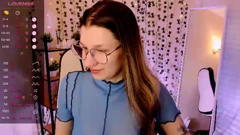 Snapshot of linablossom chatting on June 2026 02:10:01 AM Lina online show from June 2026 02:10:01 AM