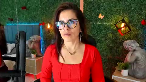 Snapshot of linagh chatting on July 2026 11:30:02 AM Lina online show from July 2026 11:30:02 AM