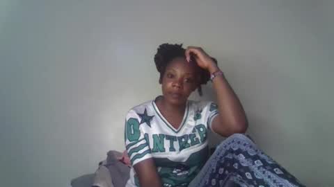 linahusu online show from November 2025 01:22:02 PM