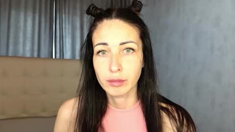 Snapshot of linalivee chatting on October 2025 06:47:01 AM LinaLivee online show from October 2025 06:47:01 AM