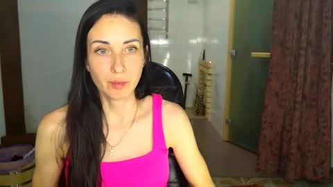 Snapshot of linalivee chatting on November 2025 07:38:01 PM LinaLivee online show from November 2025 07:38:01 PM