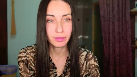 Snapshot of linalivee chatting on February 2026 07:18:01 PM LinaLivee online show from February 2026 07:18:01 PM