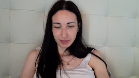LinaLivee online show from July 2026 07:57:01 AM