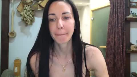 LinaLivee online show from July 2026 06:14:02 PM