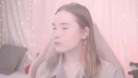 Lina online show from November 2025 05:07:02 AM