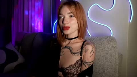 LinaVelle online show from May 2026 07:43:01 PM