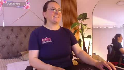 Snapshot of linceadictiva chatting on May 2026 01:31:01 PM LINCE online show from May 2026 01:31:01 PM