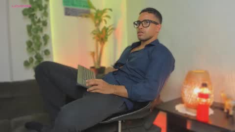 Snapshot of lincom_amith chatting on February 2025 04:28:02 AM lincom amith online show from February 2025 04:28:02 AM