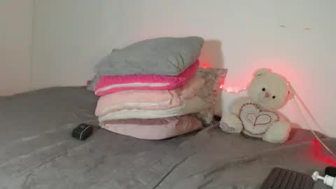 Snapshot of linda_581 chatting on May 2026 02:51:02 AM linda online show from May 2026 02:51:02 AM