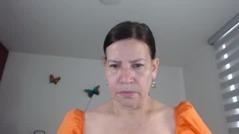 Snapshot of linda_hanna1977 chatting on October 2025 01:23:04 PM Linda Hanna online show from October 2025 01:23:04 PM