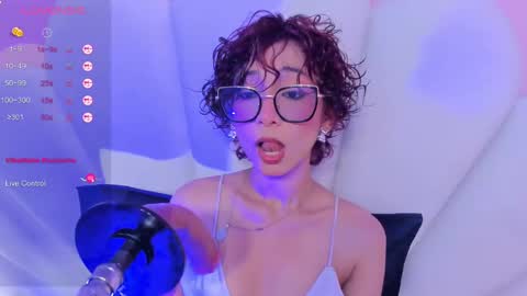 Snapshot of linda_sofi__ chatting on March 2025 07:17:01 PM linda_sofi__ online show from March 2025 07:17:01 PM