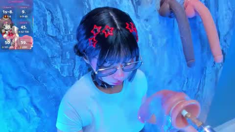 linda_sofi__ online show from December 2025 07:43:01 PM
