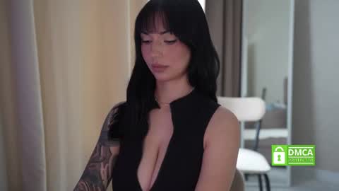 Snapshot of linda_warners chatting on June 2026 09:15:02 AM Call me Linda online show from June 2026 09:15:02 AM