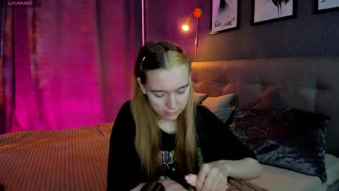 linda_zimmermann online show from September 2025 07:43:01 AM