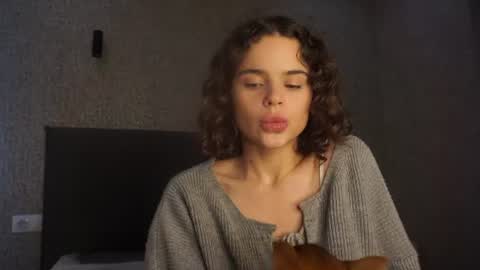 Snapshot of lindaaii chatting on June 2026 01:23:02 PM Linda online show from June 2026 01:23:02 PM