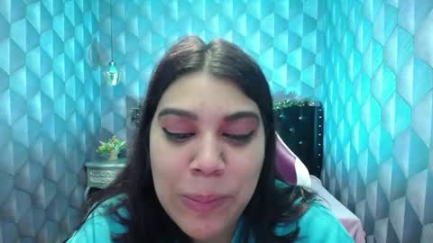    online show from January 2025 04:29:01 AM