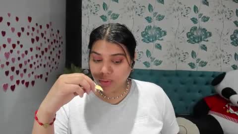    online show from February 2025 03:41:02 PM