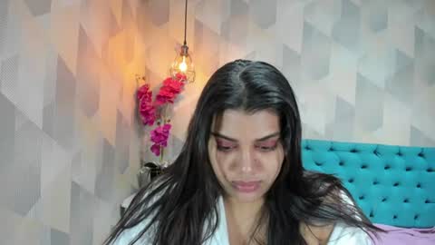 Snapshot of lindabreexlove chatting on July 2026 03:57:02 AM online show from July 2026 03:57:02 AM
