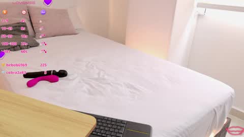 Linda online show from April 2026 01:44:01 PM