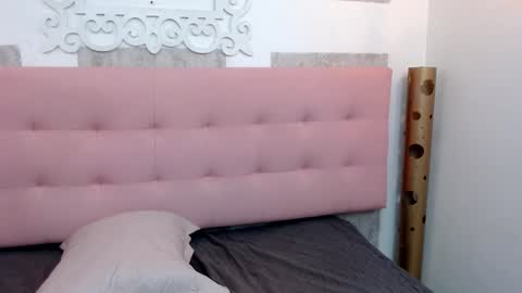  Lindsey  online show from December 2024 10:28:02 AM