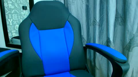  Lindsey  online show from September 2025 12:05:01 PM